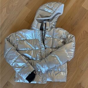 NWT Aerie Silver Puffer Jacket